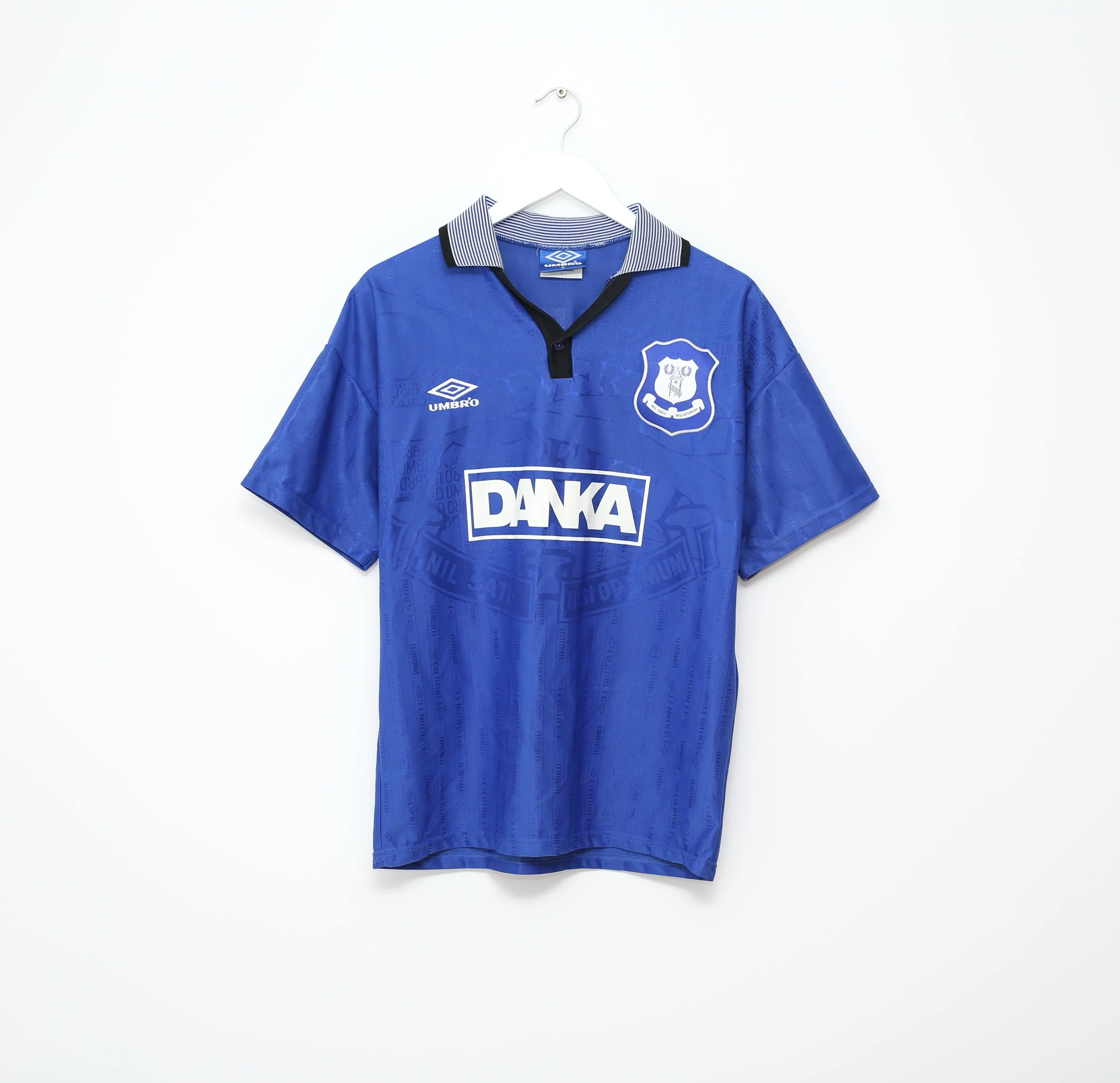 1995/97 KANCHELSKIS #17 Everton Vintage Umbro Home Football Shirt (M)