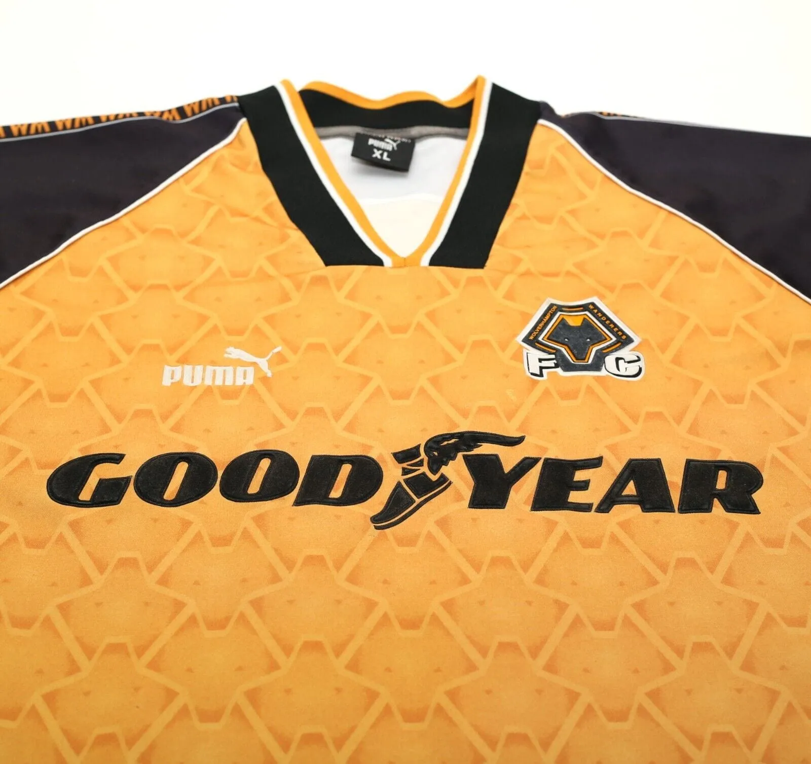 1996/98 BULL #9 Wolverhampton Wanderers PUMA Home Football Shirt (XL) Wolves