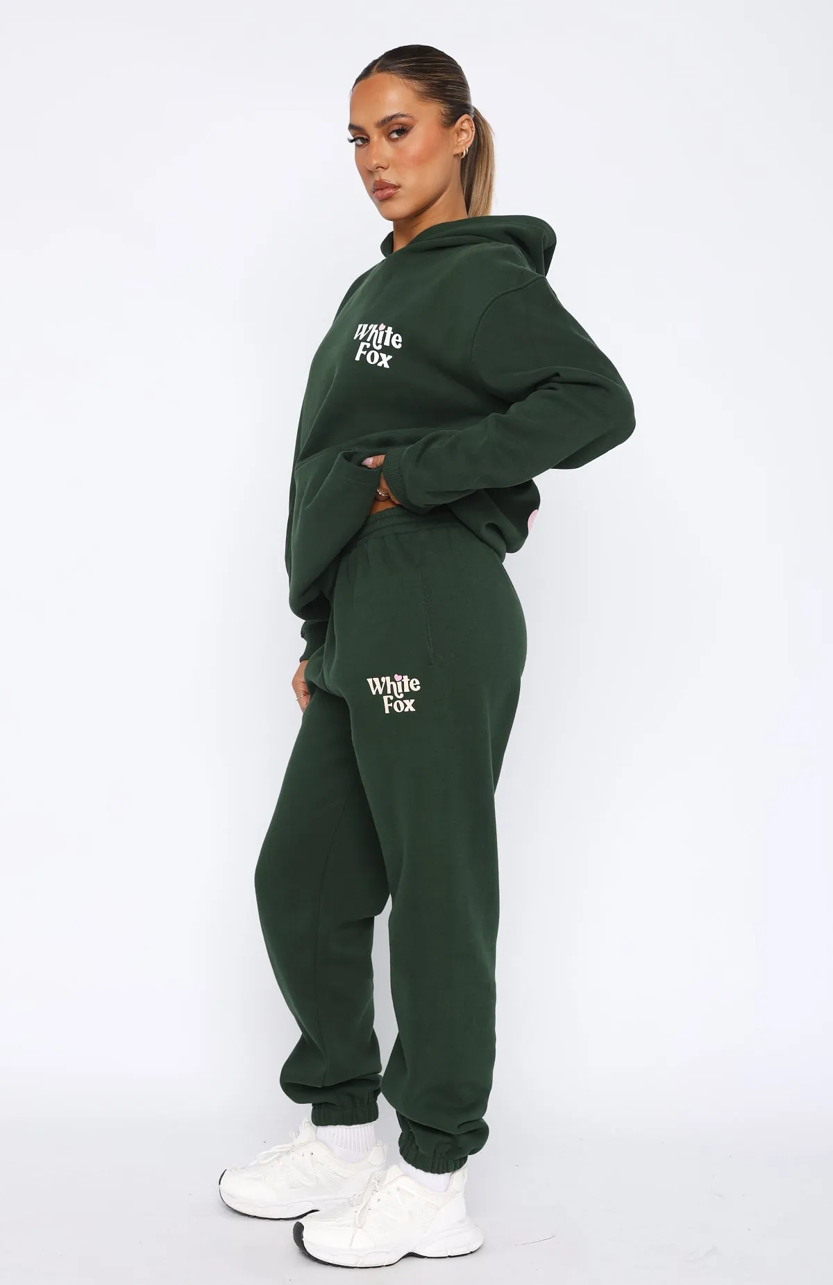 All You Need Is Love Sweatpants Forest Green