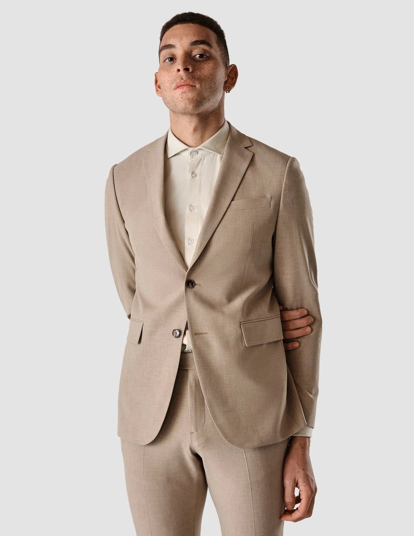 Essential Suit Sand Grain