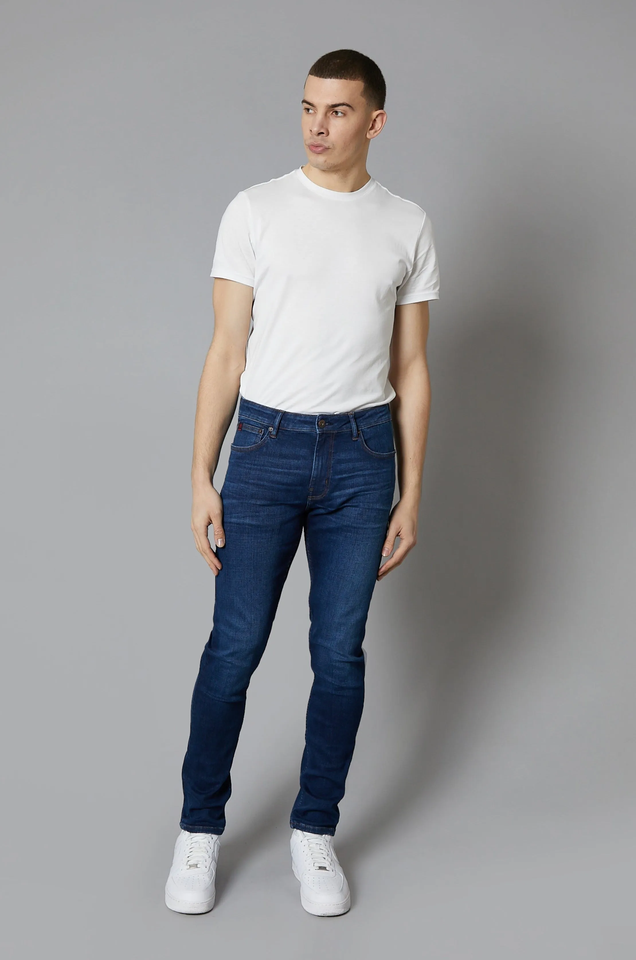 Florida Tapered Fit Jeans In Dark Blue