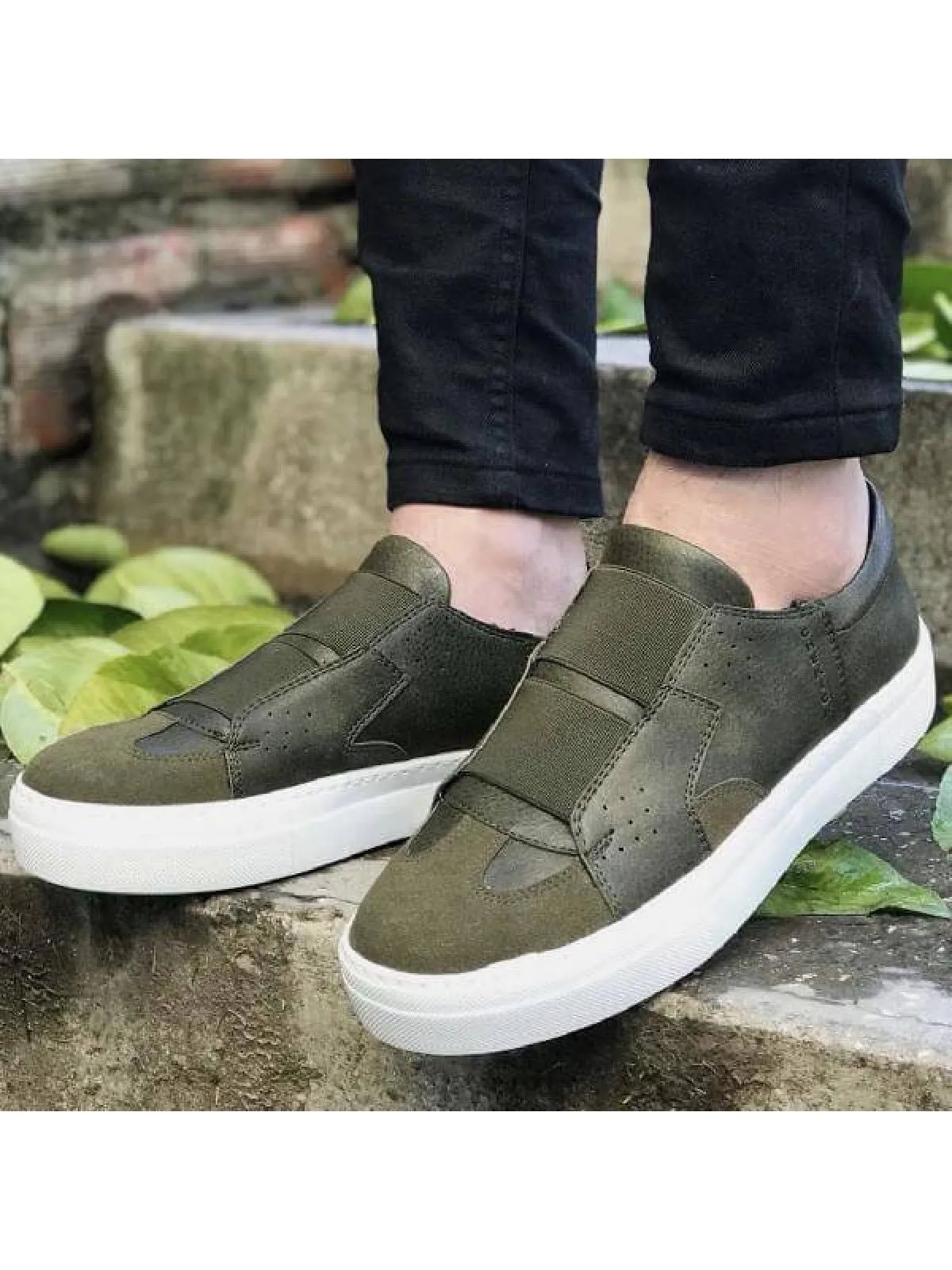 Khaki Sneaker CH033