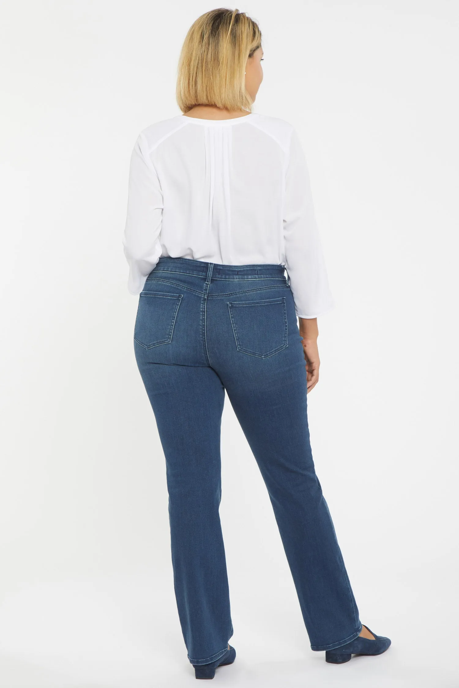 Marilyn Straight Jeans In Plus Size - Saybrook