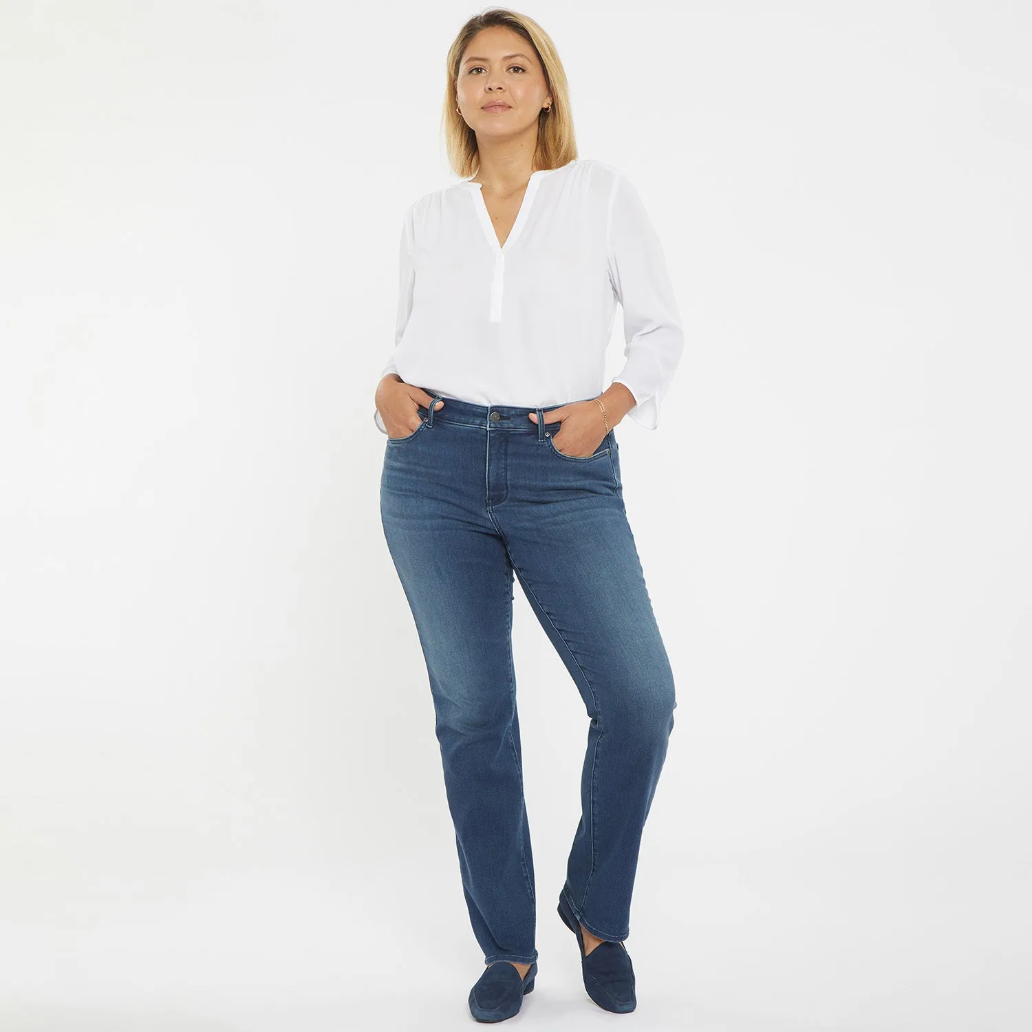 Marilyn Straight Jeans In Plus Size - Saybrook