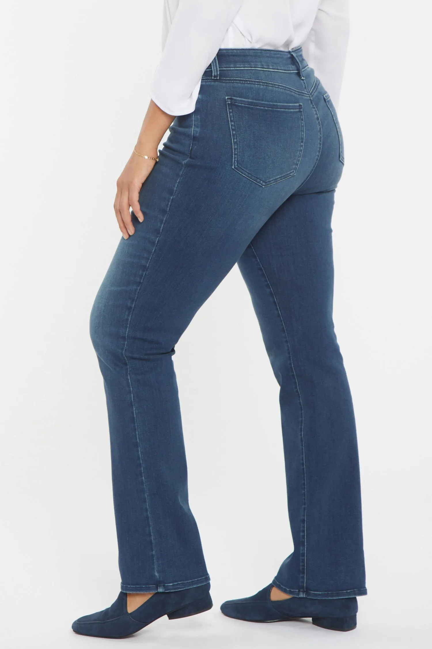 Marilyn Straight Jeans In Plus Size - Saybrook