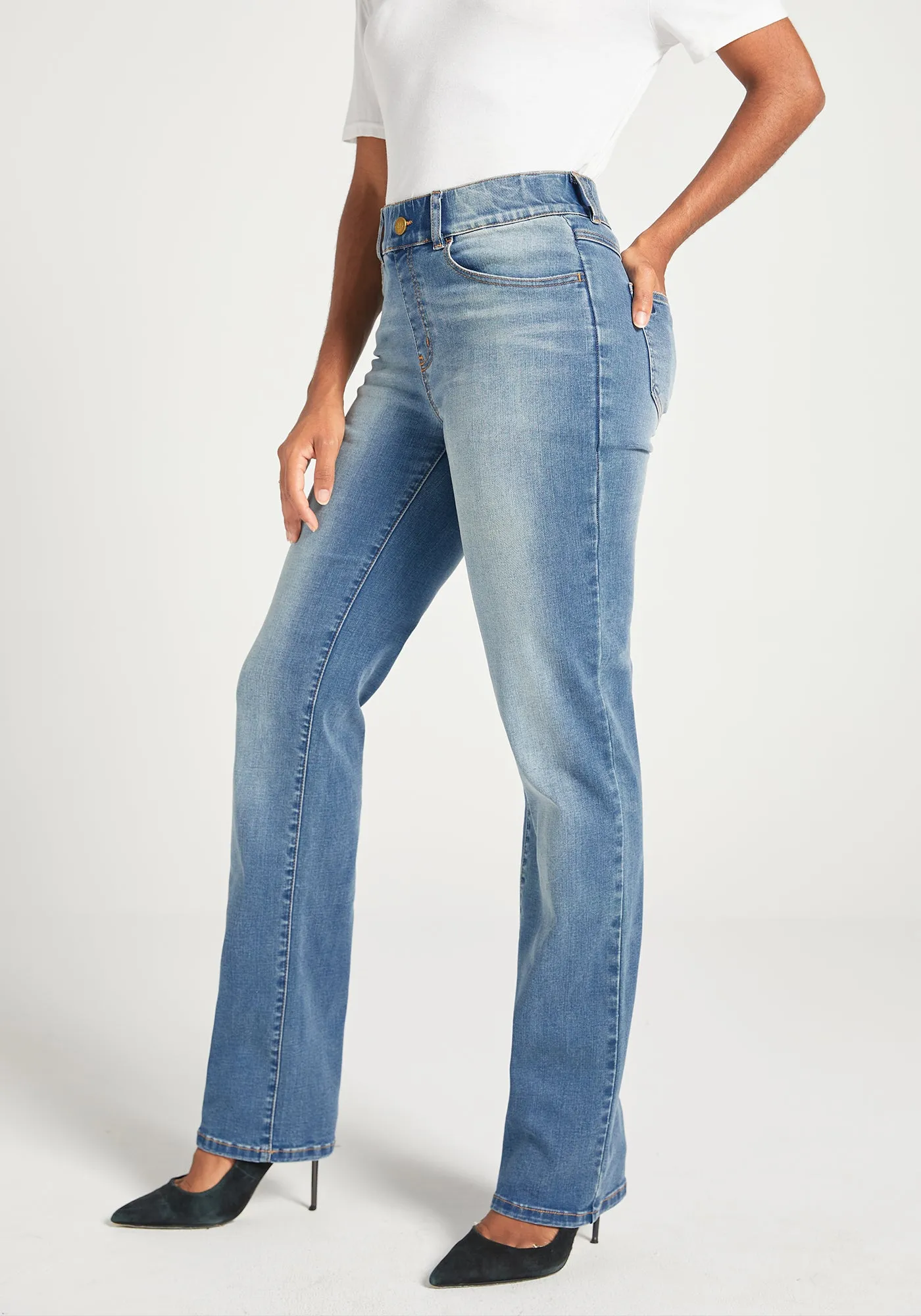 Signature Mid-Rise Denim | Straight (Sonora Wash)